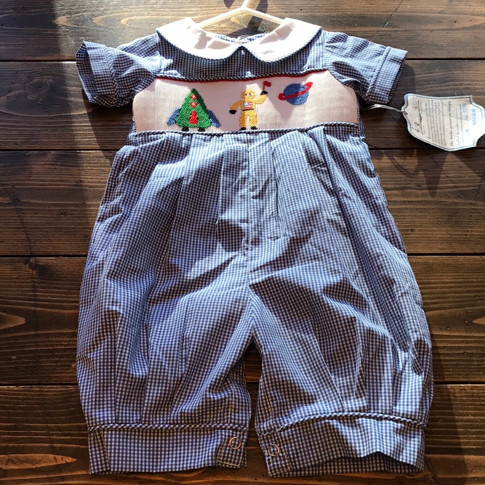 Remember Nguyen astronaut smock size 9m NWT